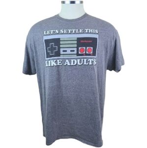 NINTENDO Vintage Controller Men's Graphic T-shirt, Large